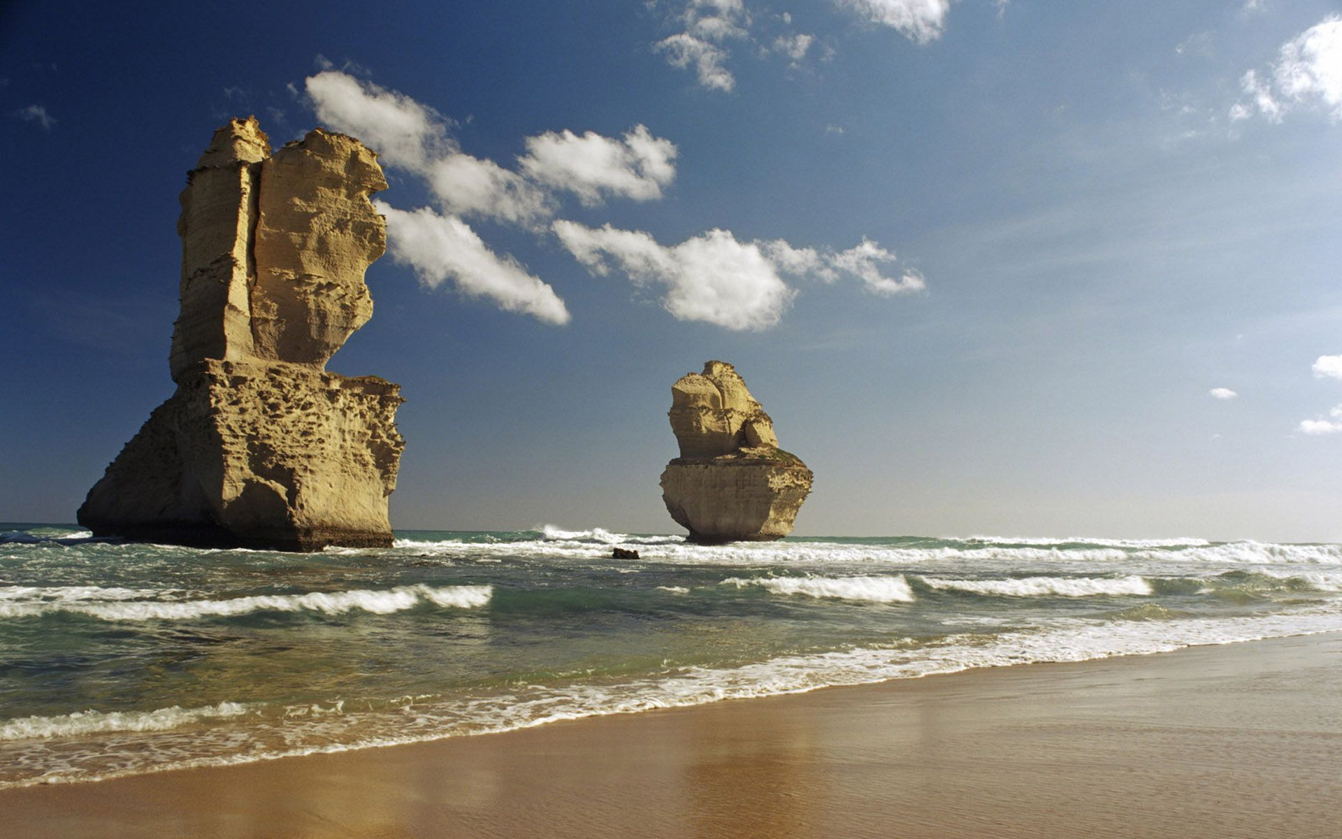 Experience the Magic of the Twelve Apostles with an Unforgettable Tour